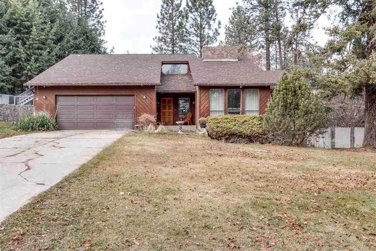 1219 Glencrest Dr - Photo 1