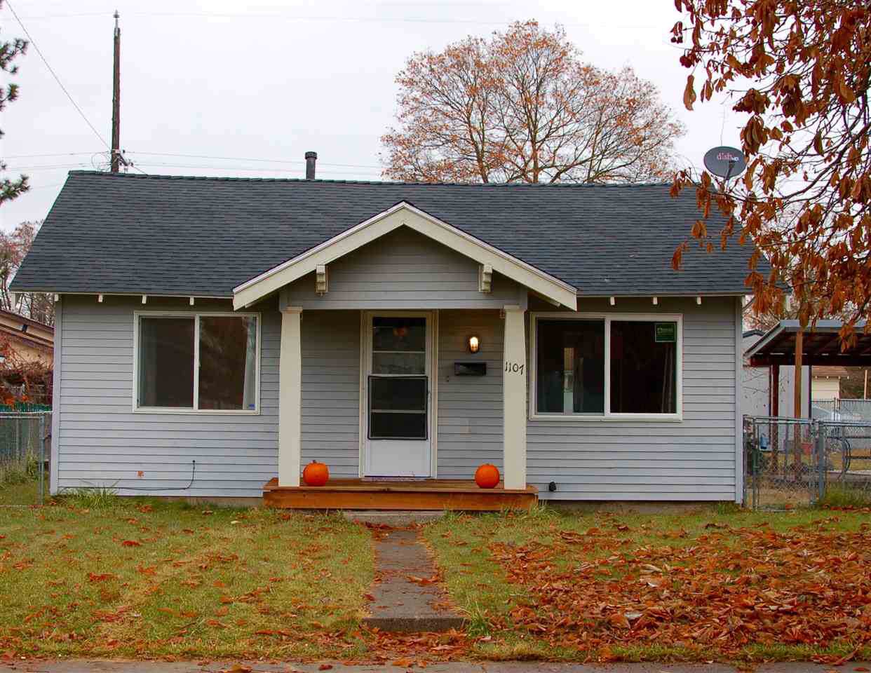 1107 Sanson Ave - Photo 1
