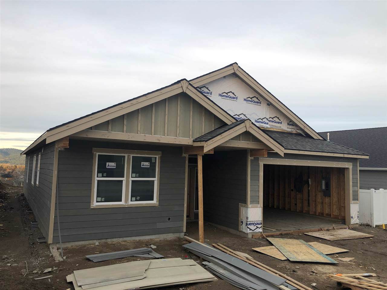 18211 Selkirk Estates Rd - Photo 1