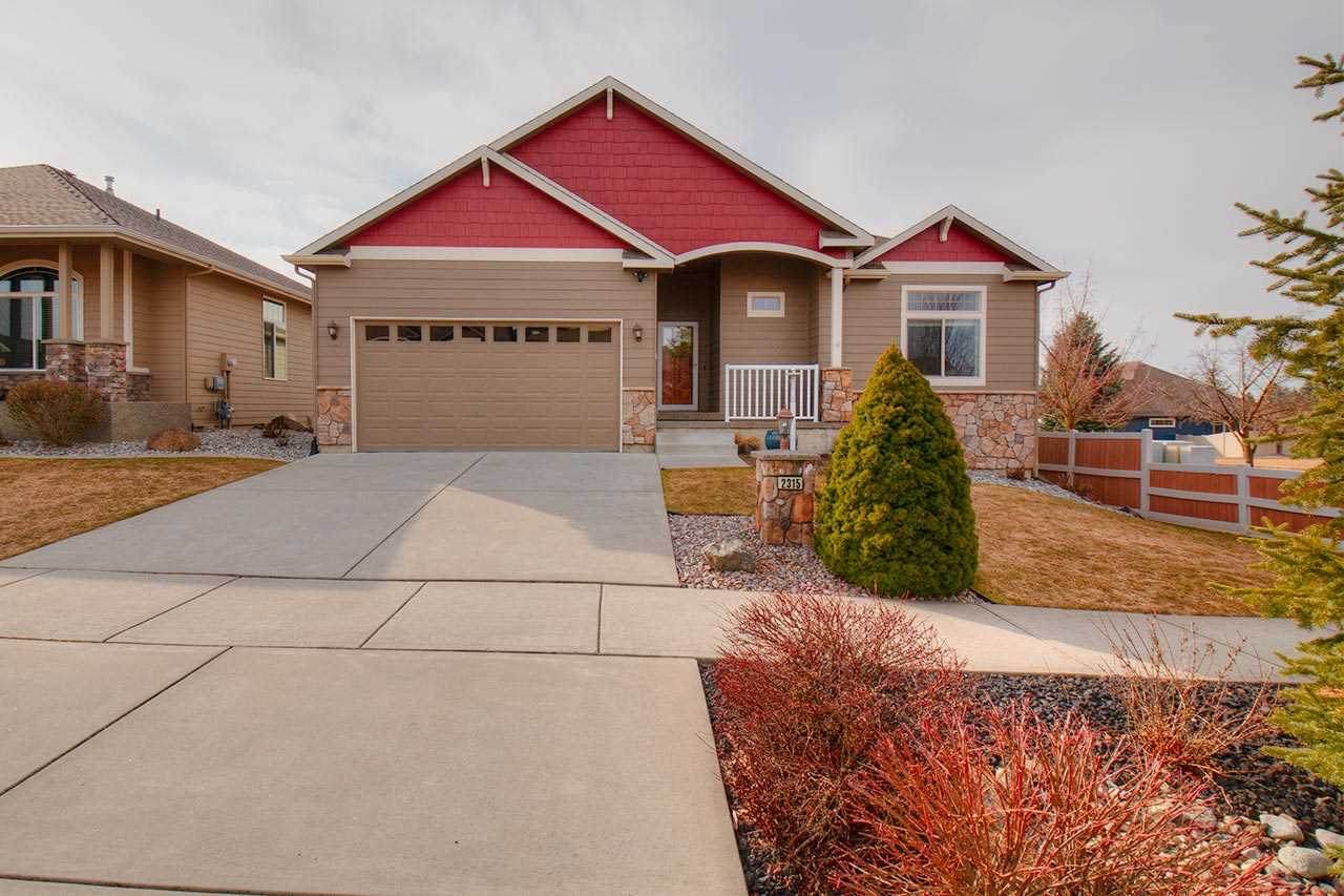 2315 Chadwick Ln - Photo 1