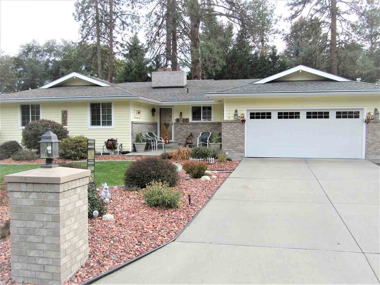 1118 Eastview St - Photo 1
