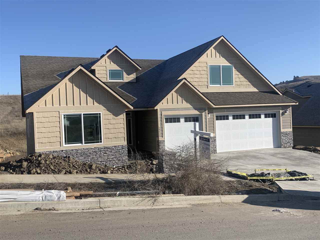 19513 11th Ave - Photo 1