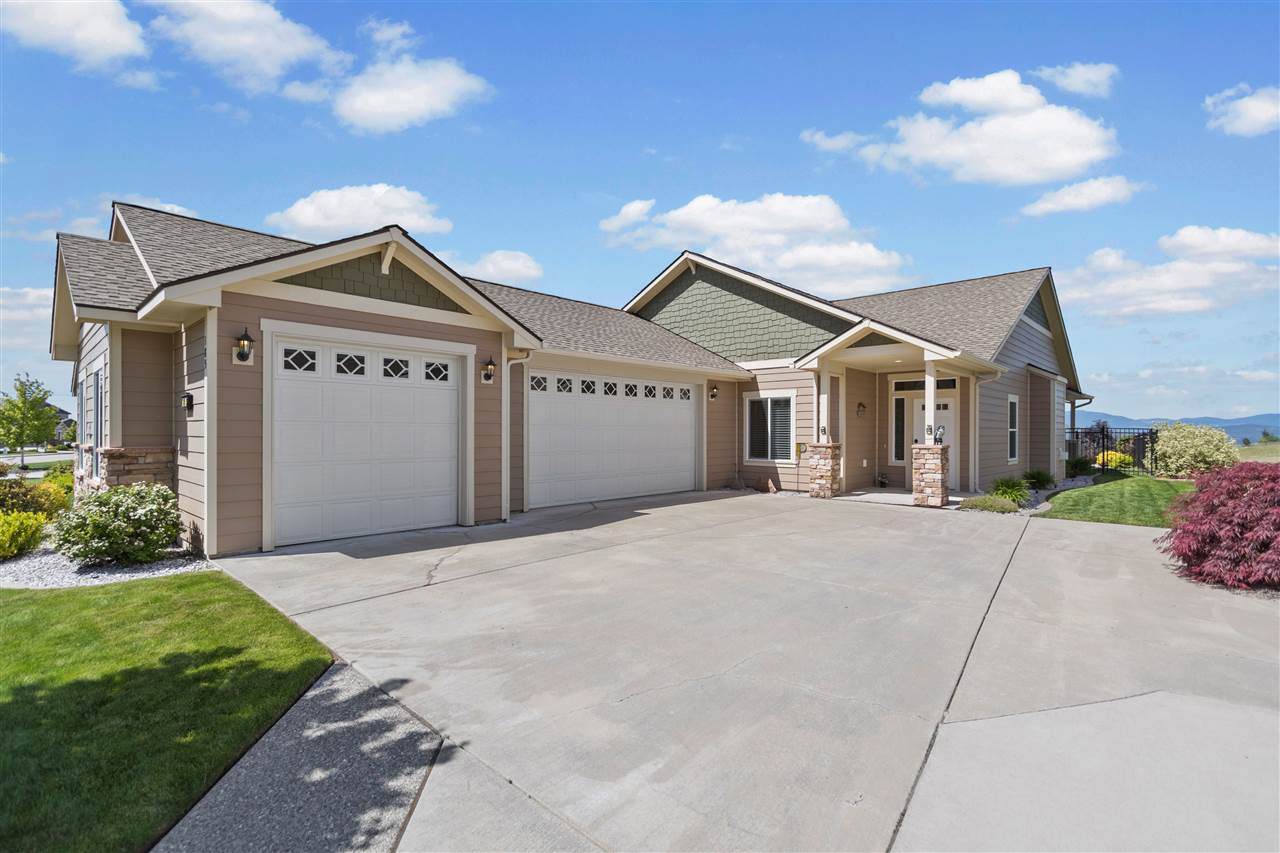 185 Legacy Ridge Dr - Photo 1