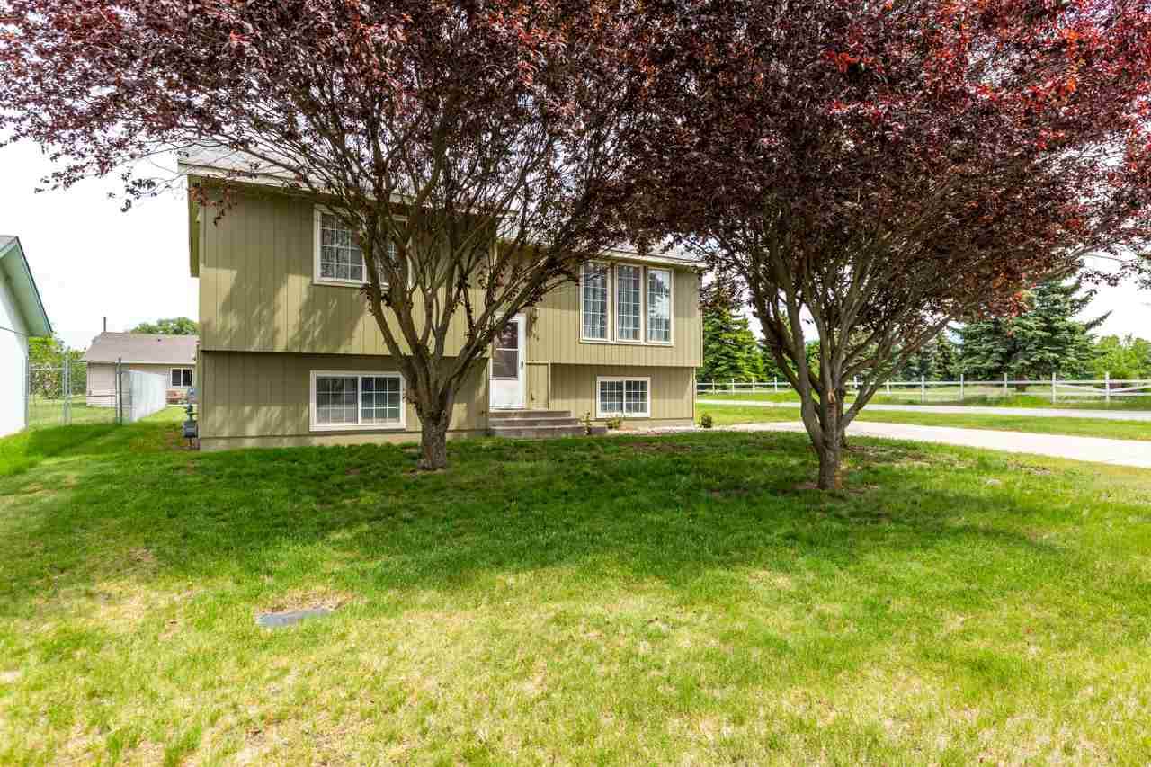 806 Corbin Ct - Photo 1