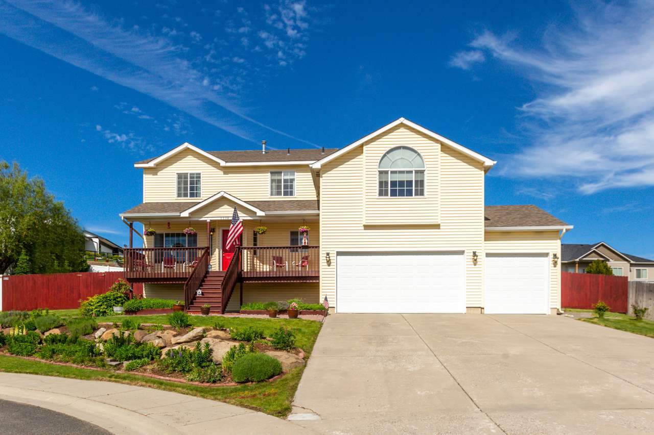 1114 Olson Hill Ct - Photo 1