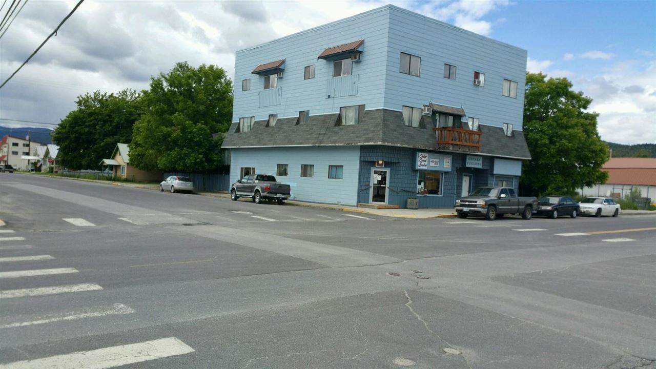 301 Main St - Photo 1