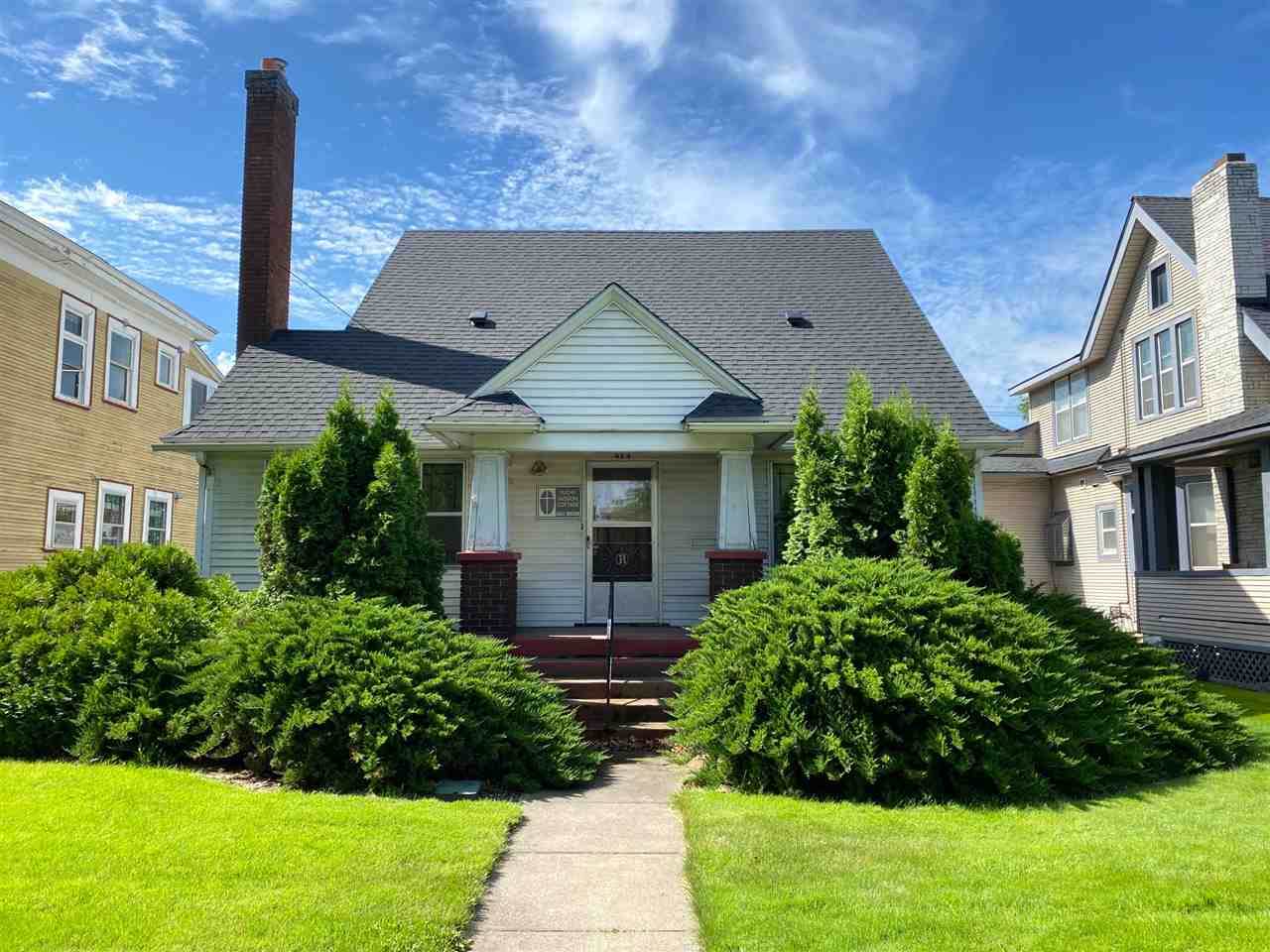 424 Mission Ave - Photo 1