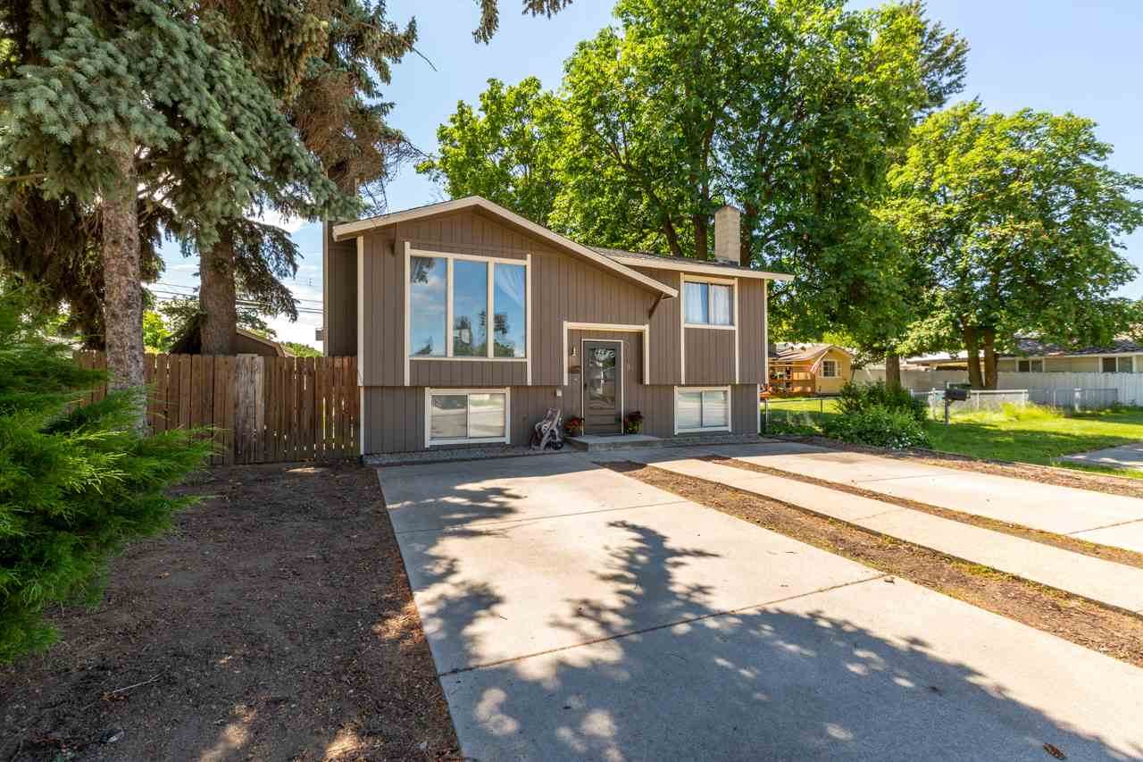3318 29th Ave - Photo 1