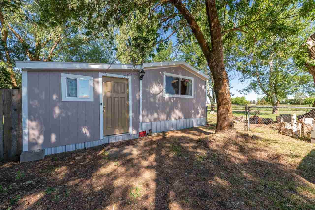 445 Lake St - Photo 1
