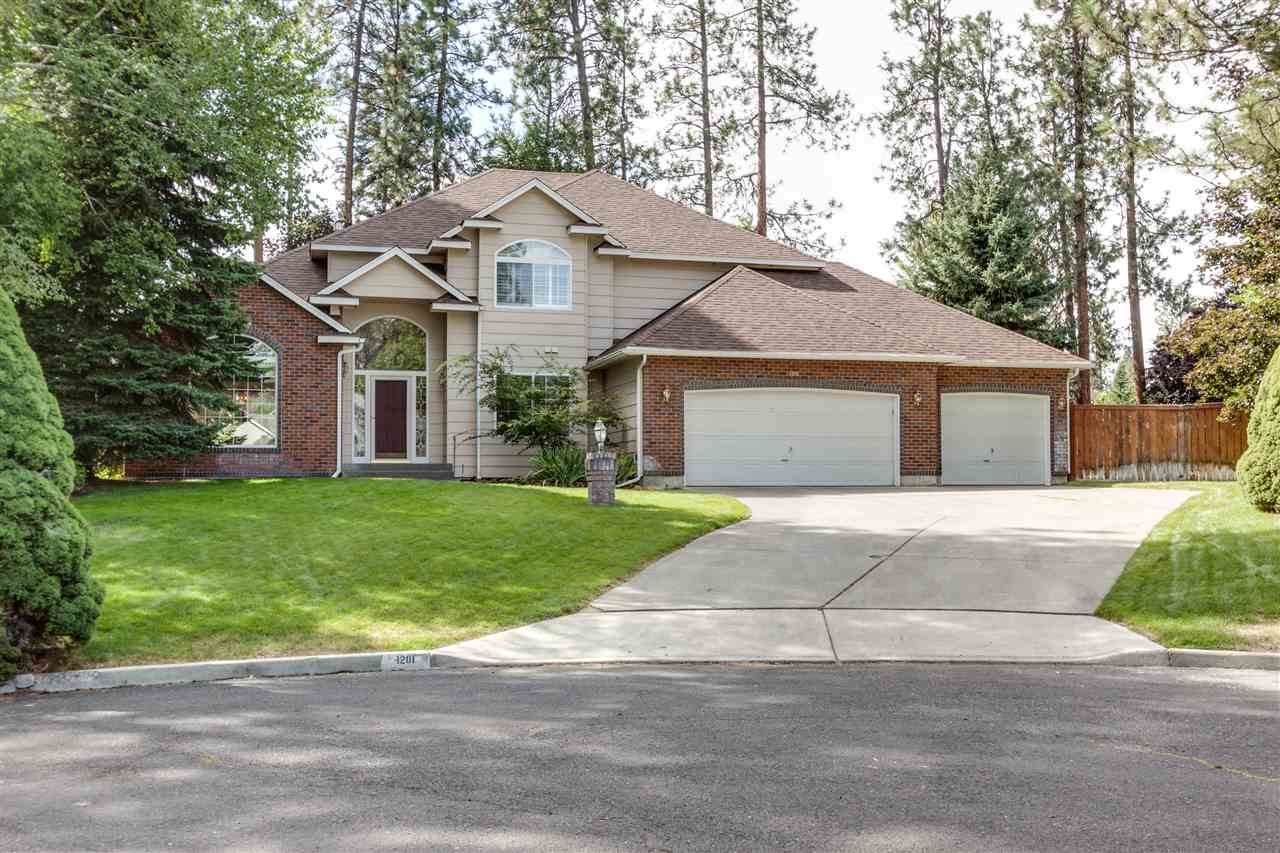 1201 Blue Heron Ct - Photo 1