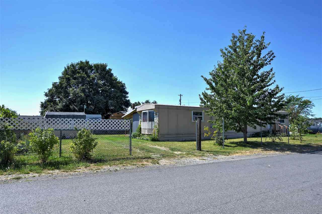 1024 Greenacres Rd - Photo 1