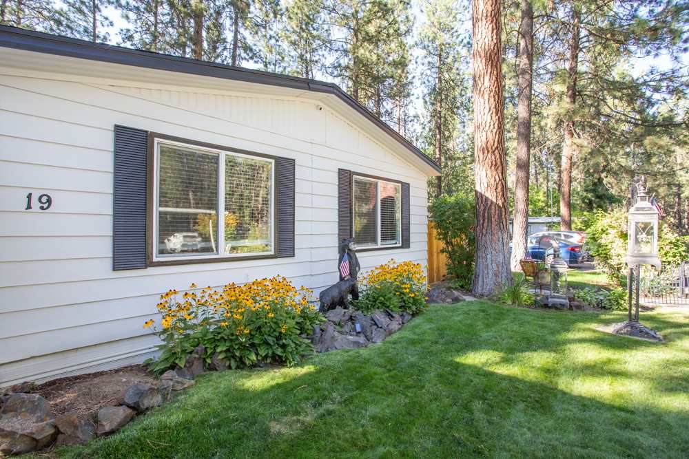 8900 Mullen Hill Rd - Photo 1