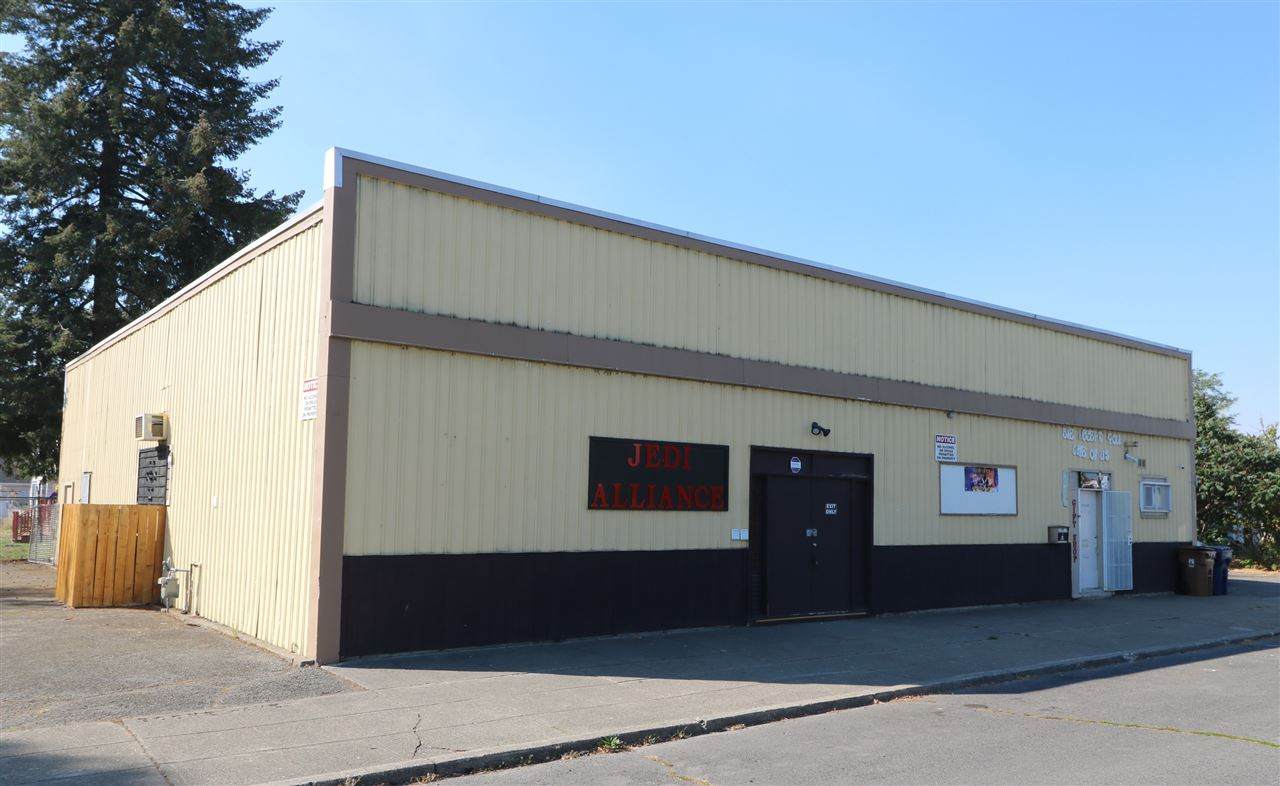 2024 Boone Ave - Photo 1