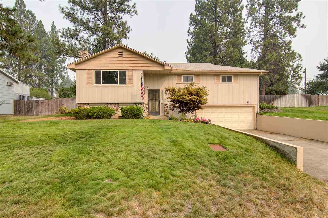 13619 29th Ave - Photo 1