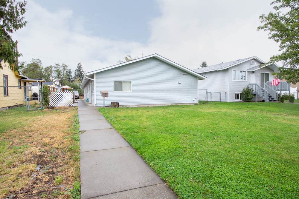 3305 Cleveland Ave - Photo 1