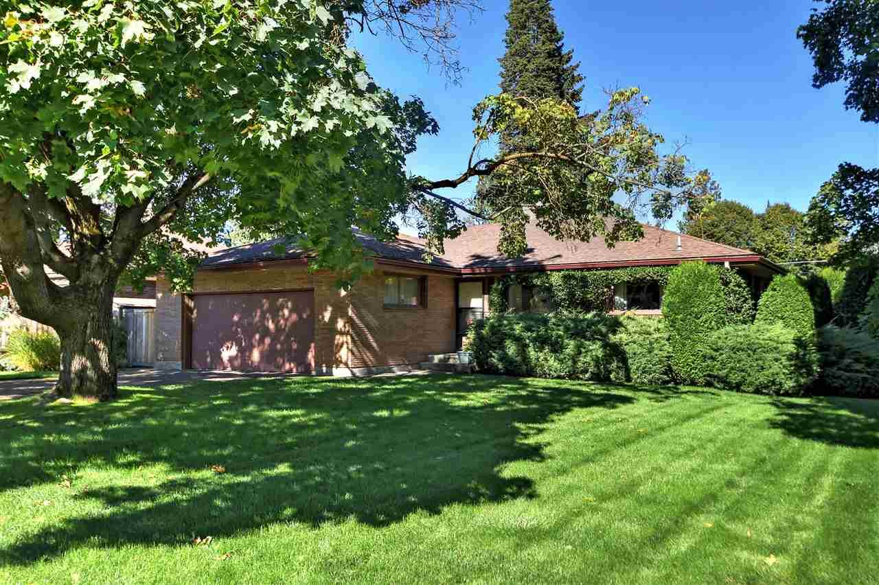 904 30th Ave - Photo 1