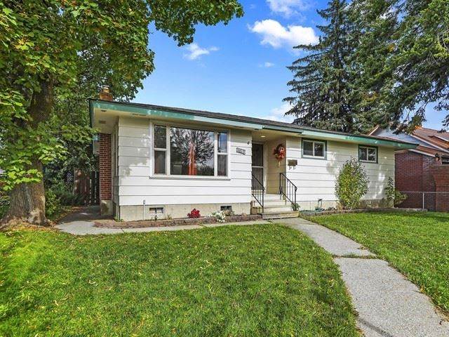 4012 Longfellow Ave - Photo 1