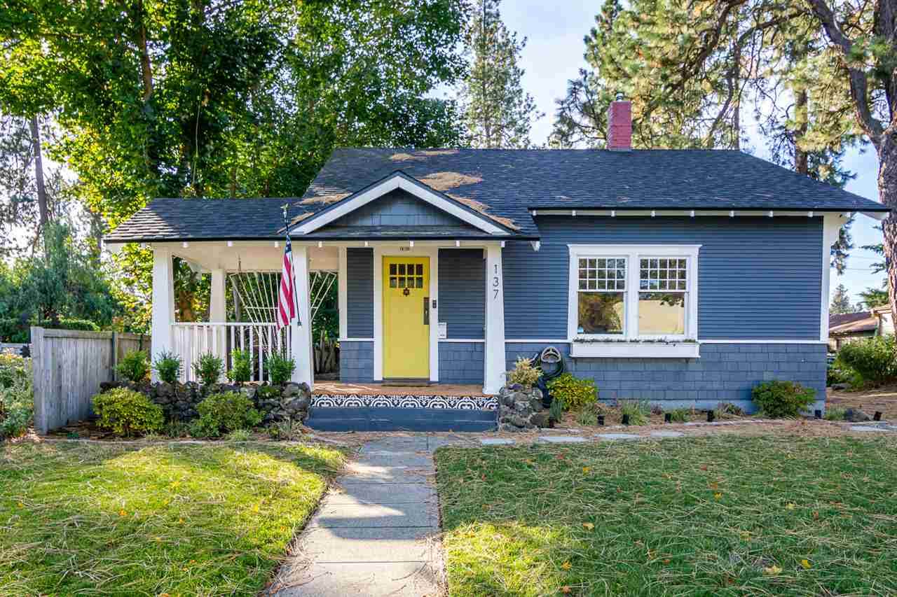 137 29th Ave - Photo 1