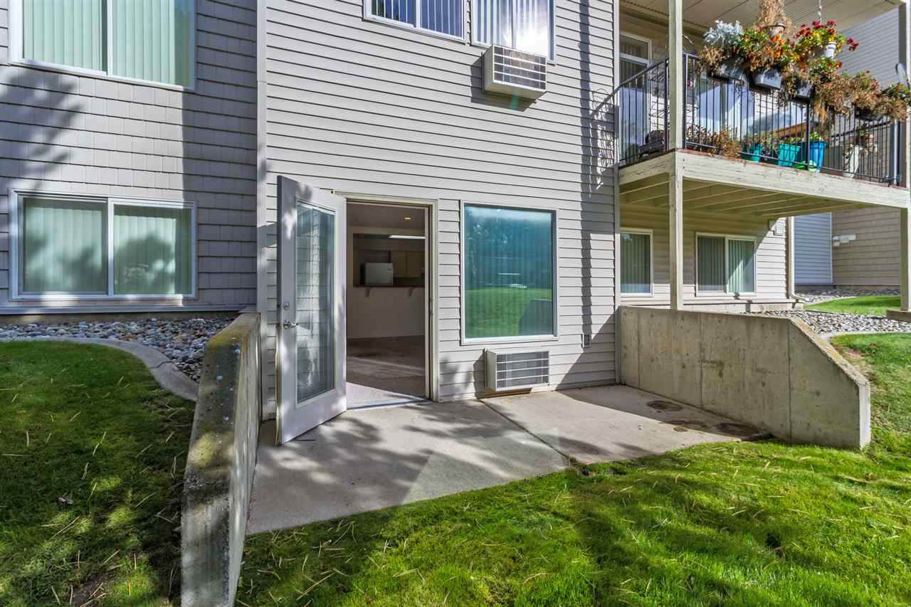 22855 Country Vista Dr - Photo 1
