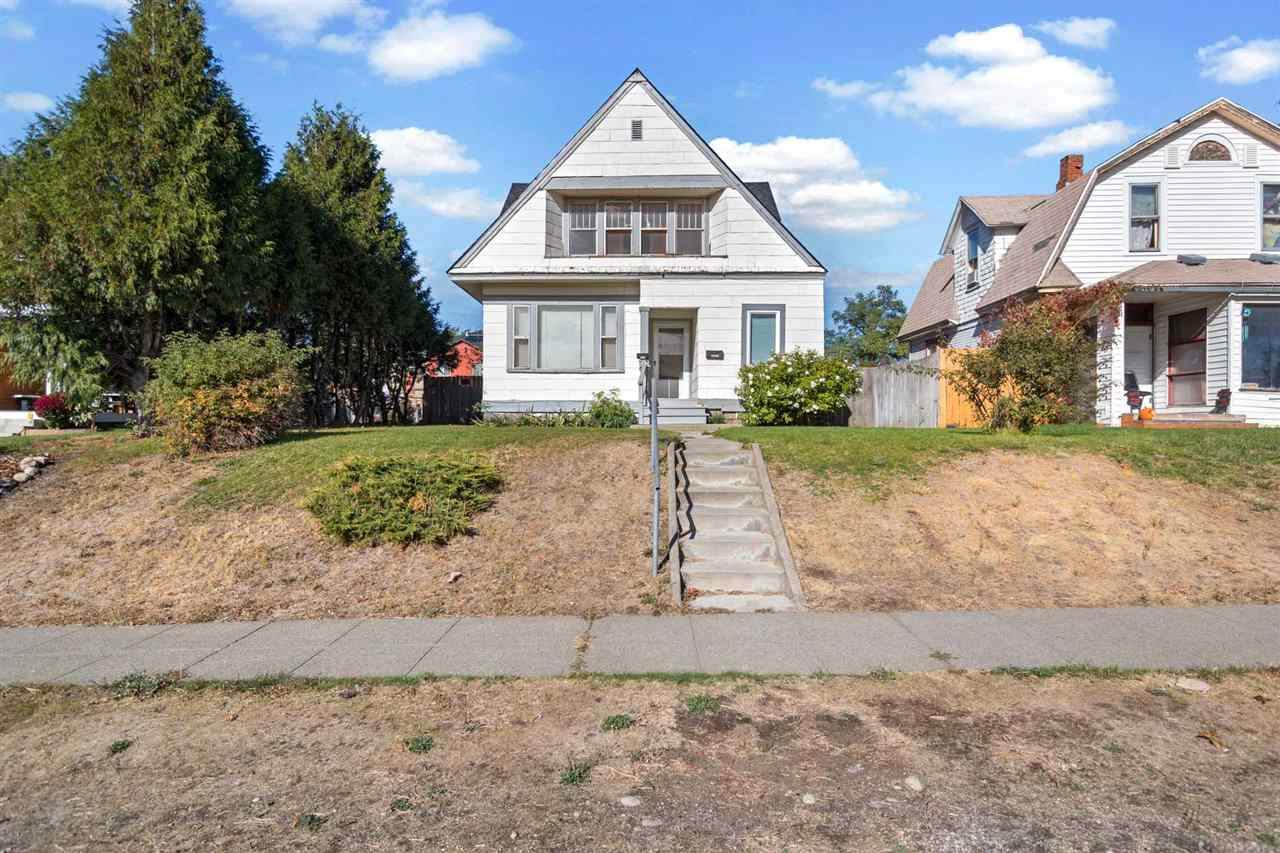 2423 Pacific Ave - Photo 1