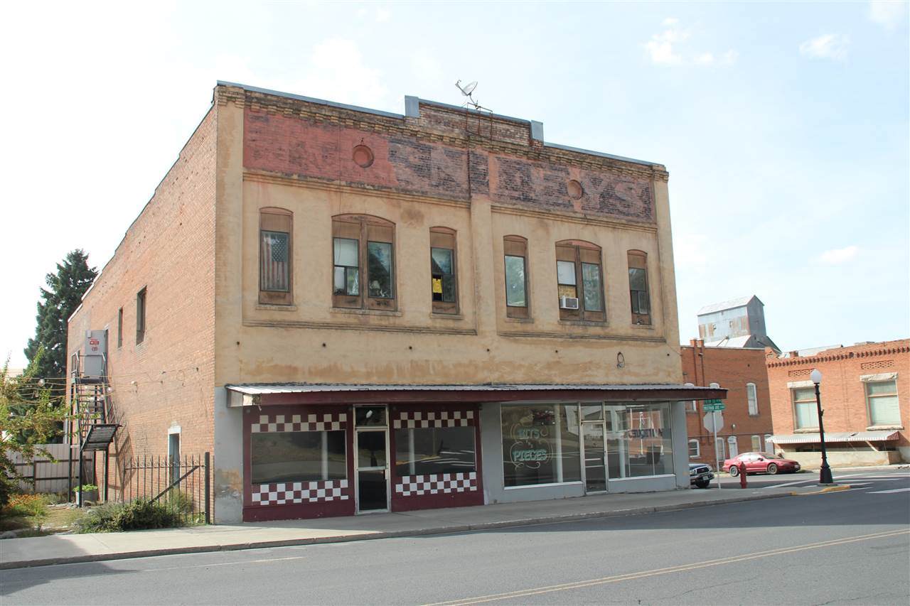 504 Whitman St - Photo 1