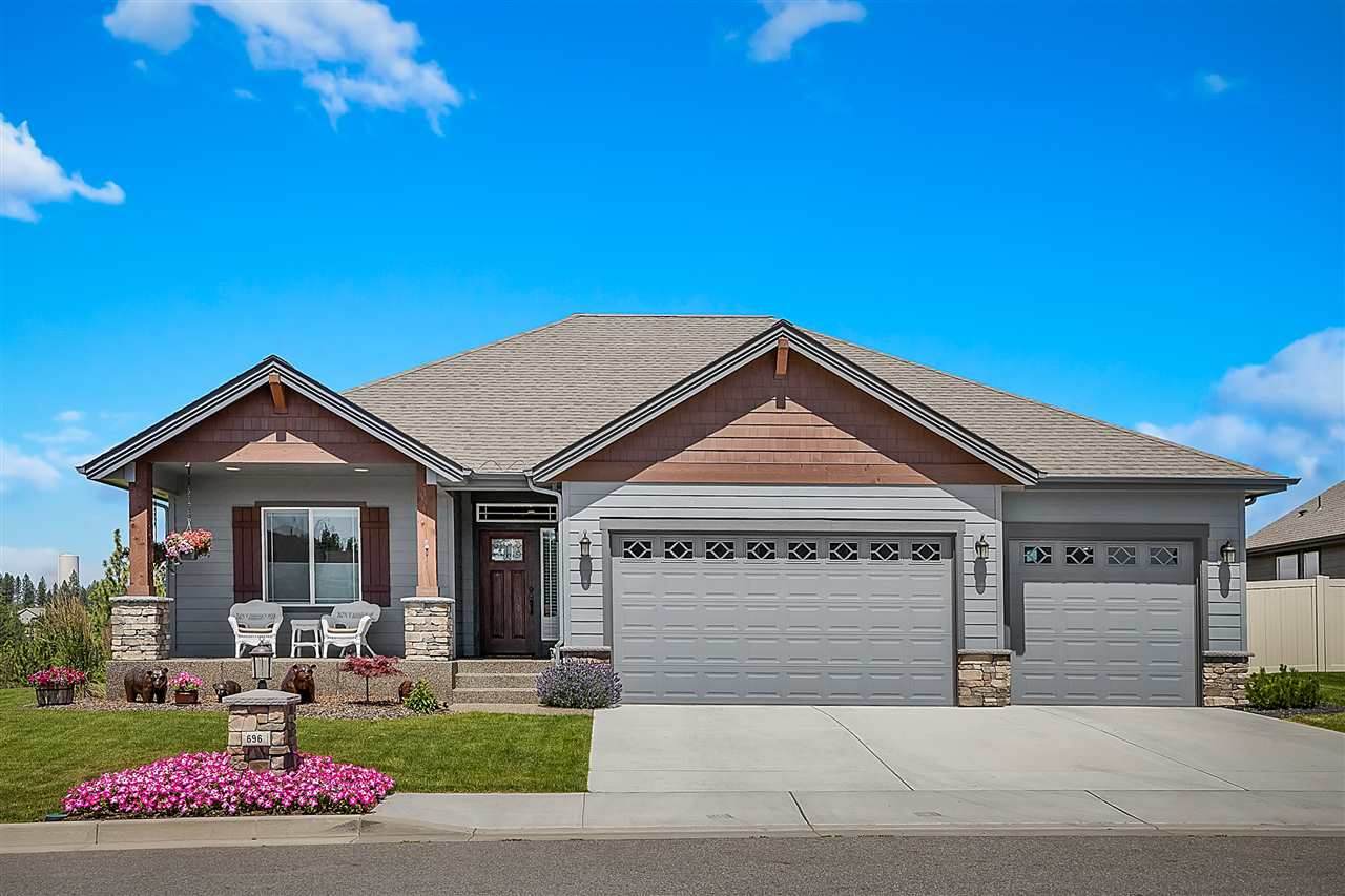 696 Basalt Ridge Dr - Photo 1