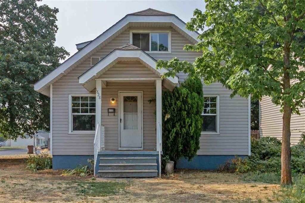 1828 Bismark Ave - Photo 1