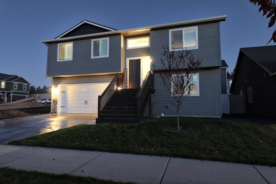 17208 Nevada Ln - Photo 1