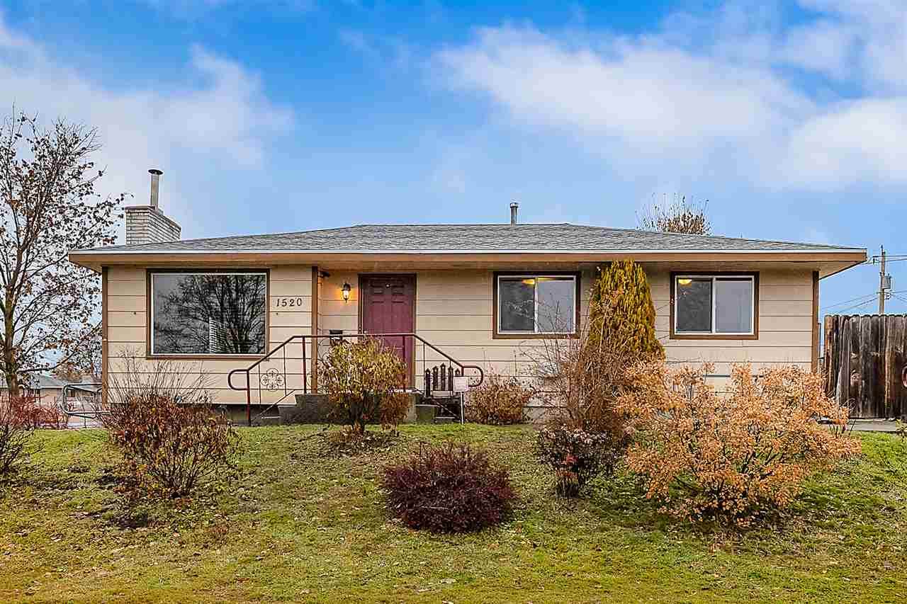 1520 Lacrosse Ave - Photo 1