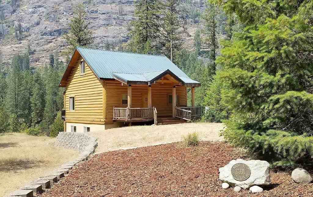 3733 Sandcreek Rd - Photo 1