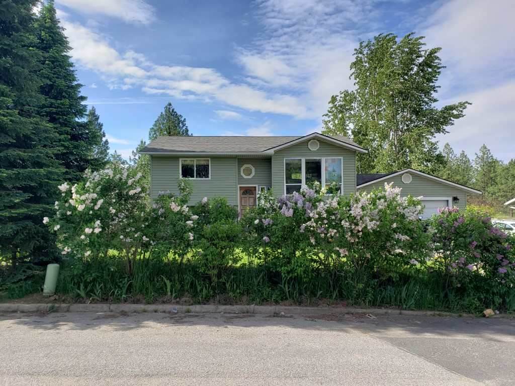 916 F St - Photo 1