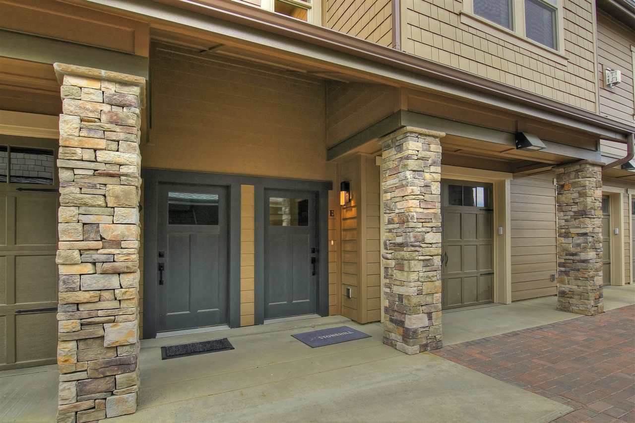 24475 Pinnacle Ct - Photo 1