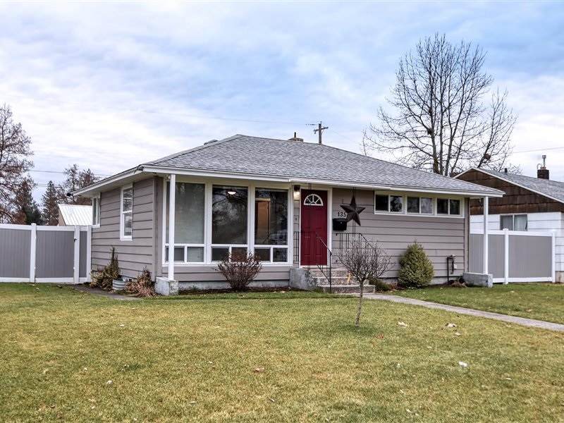 135 Amherst Ct - Photo 1
