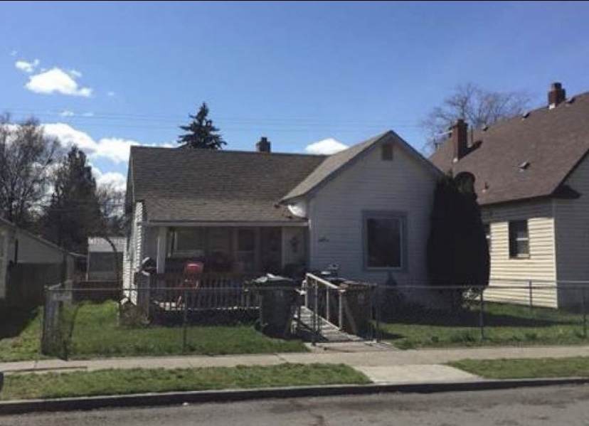 1315 Indiana Ave - Photo 1