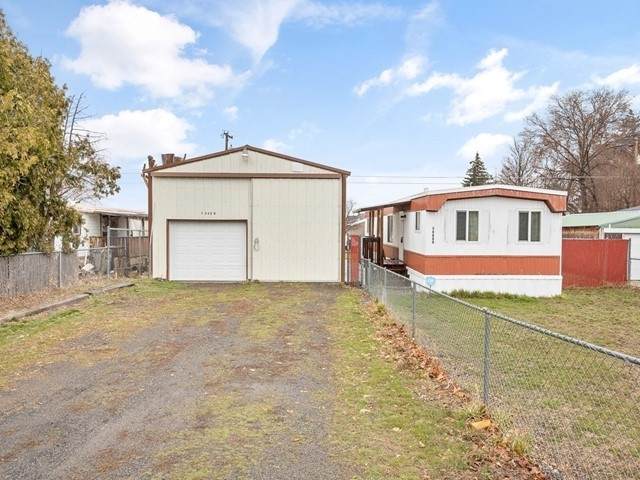 13430 13th Ave - Photo 1