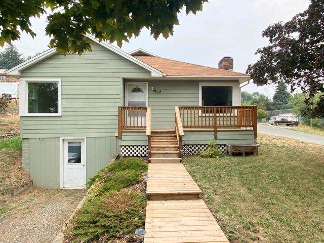912 Main St - Photo 1