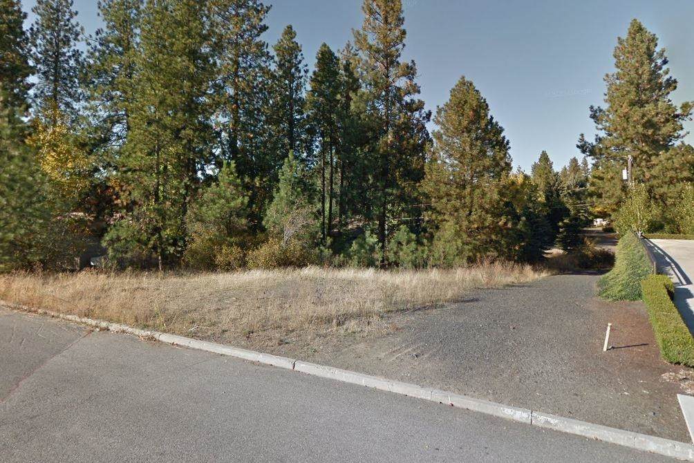 1841 Pinecrest Rd - Photo 1