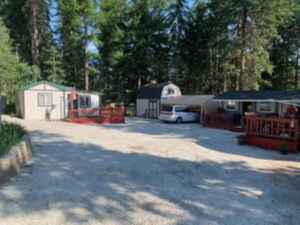 3354 Porcupine Ln - Photo 1