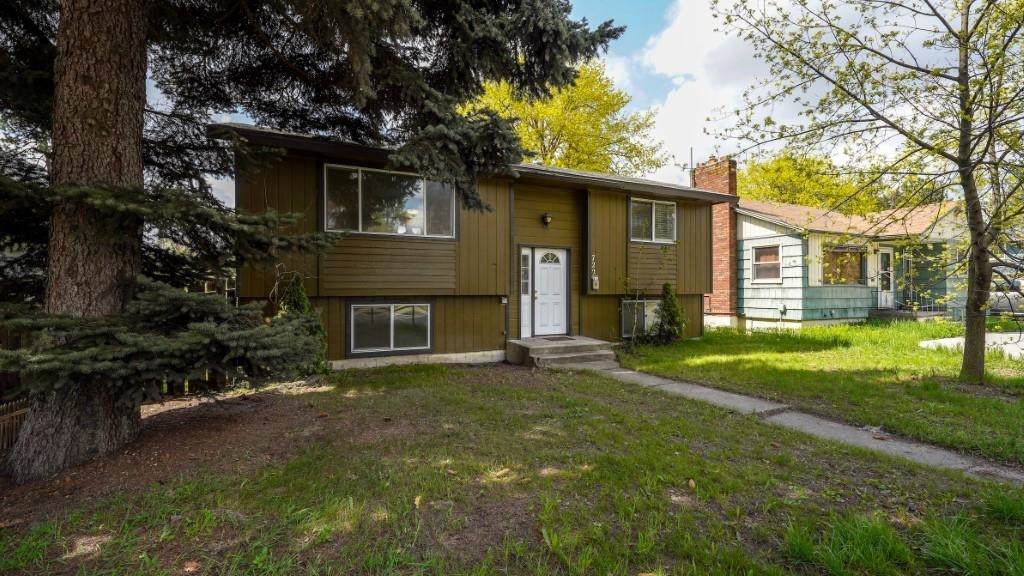 722 Thor St - Photo 1