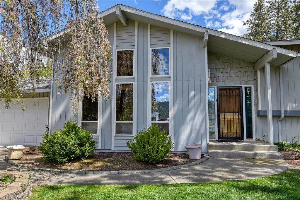 12216 Sunridge Dr - Photo 1