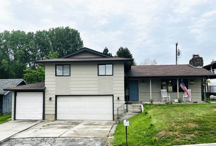 355 Alder St - Photo 1