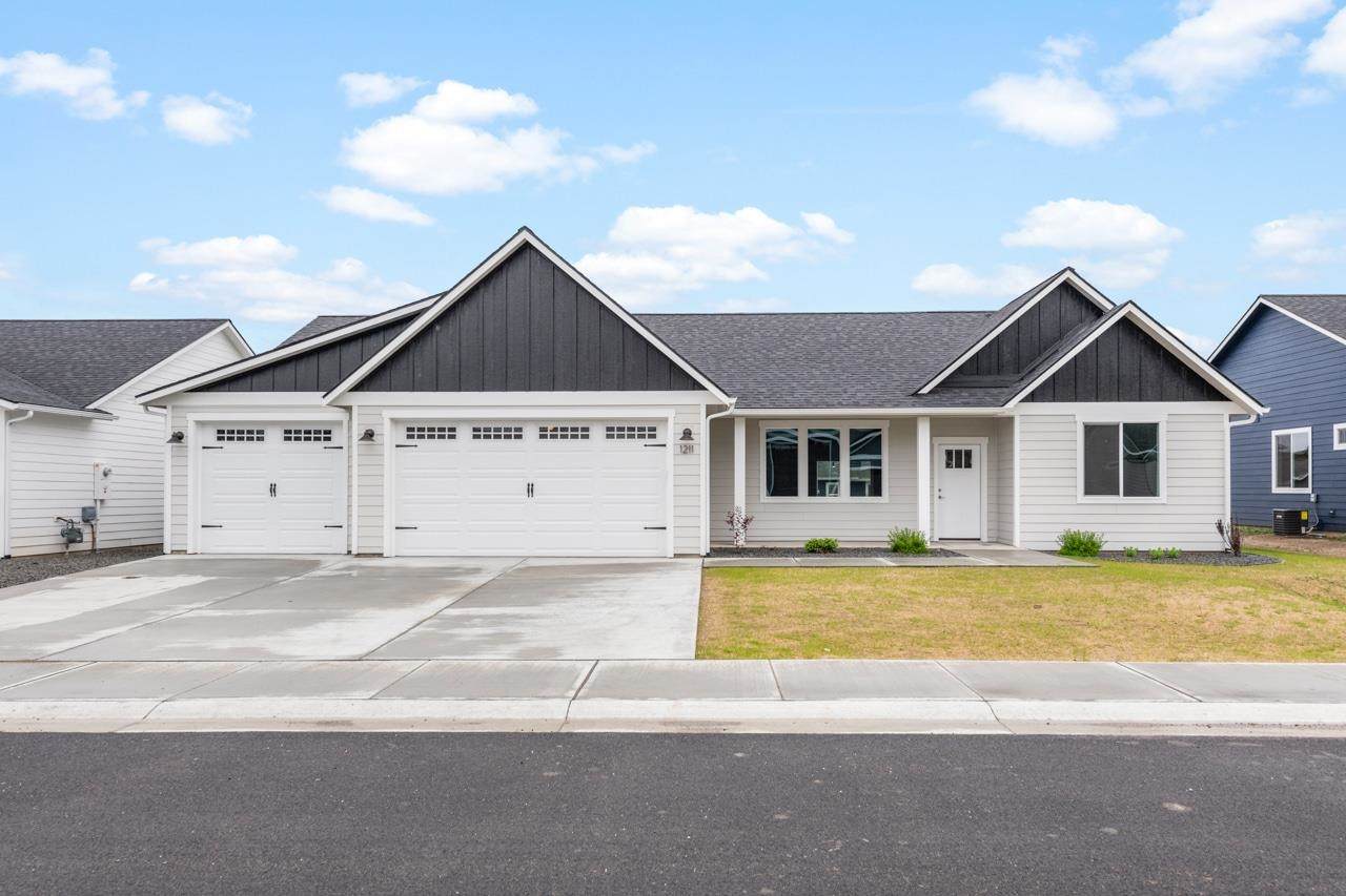 1211 Vernon Ave - Photo 1