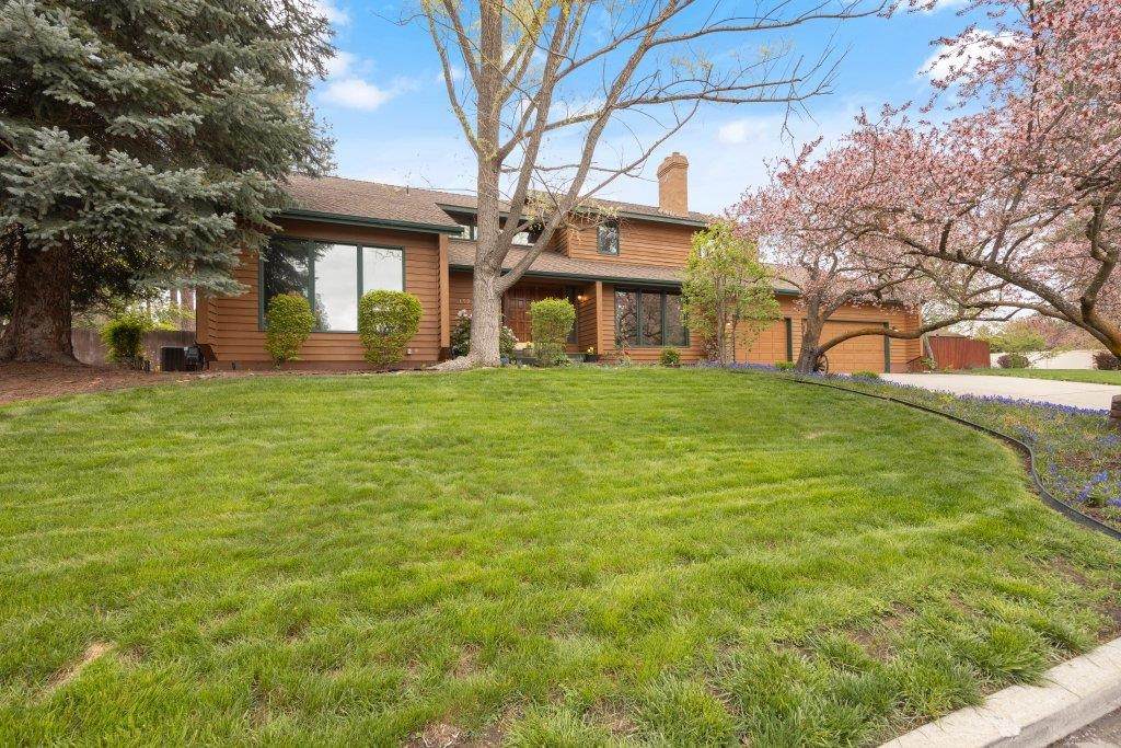 1507 South Ridge Ct - Photo 1