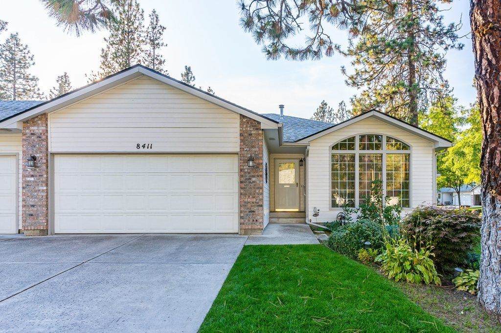 8411 Pine Meadows Ln - Photo 1
