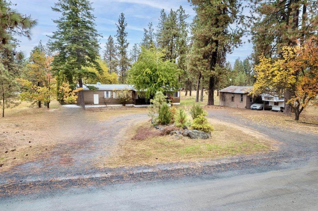 4216 27th Ave - Photo 1
