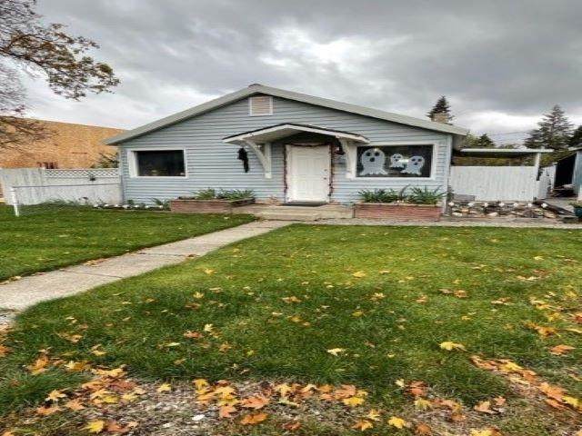 514 Custer Ave - Photo 1