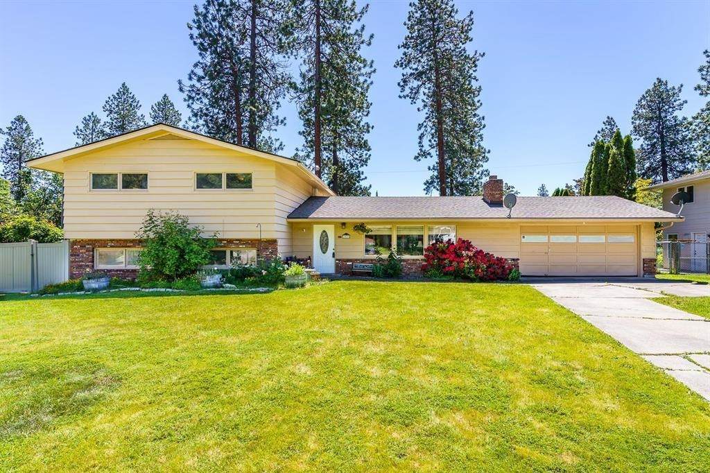 10820 22nd Ave - Photo 1
