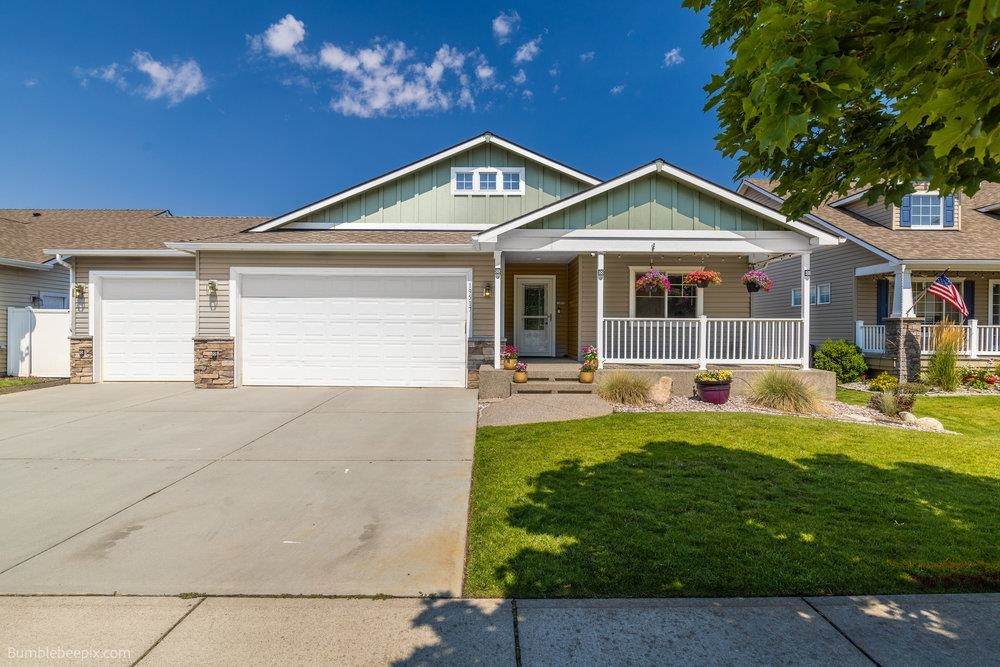 19517 Shannon Ave - Photo 1