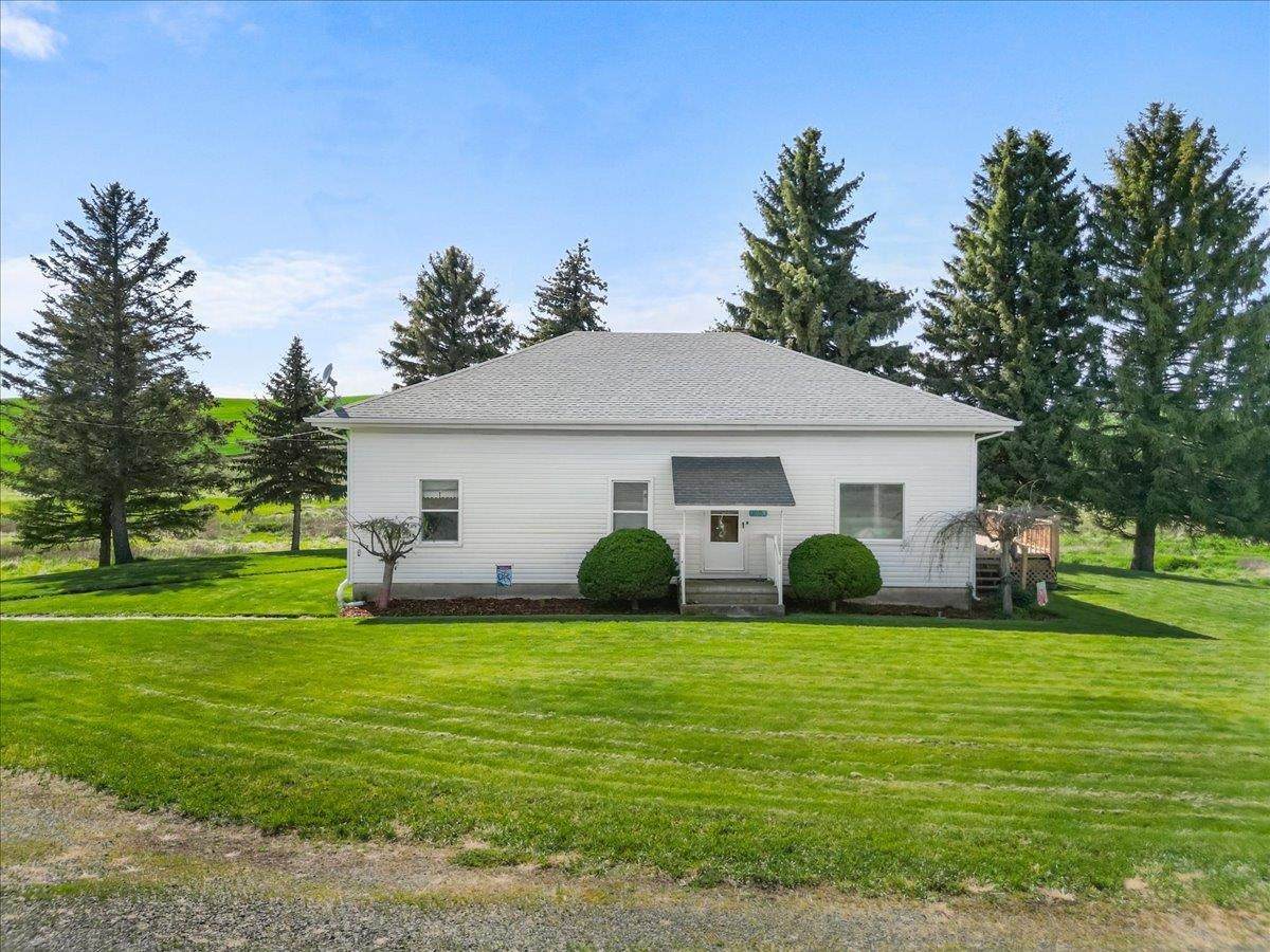 1001 Auvil Rd - Photo 1