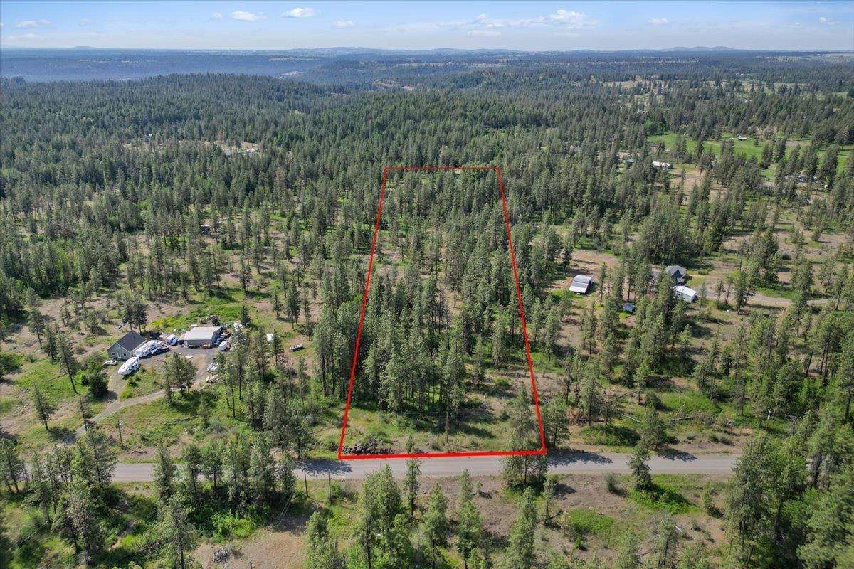 13711 Farwell Rd - Photo 1